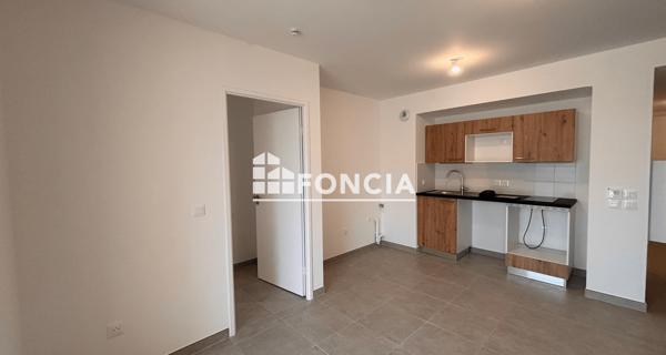 Location Appartement 2 pièces 45 m² - Rodilhan 30230