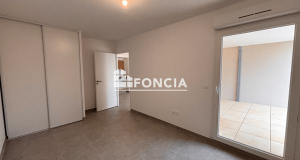 Location Appartement 2 pièces 45 m² - Rodilhan 30230