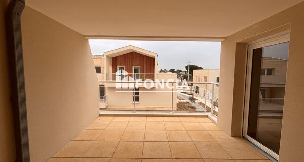 Location Appartement 2 pièces 45 m² - Rodilhan 30230
