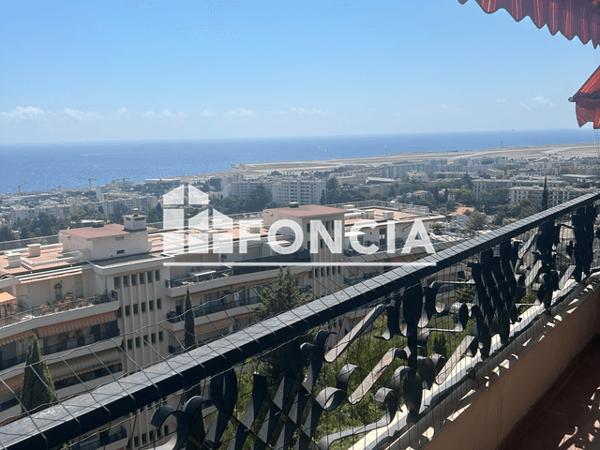 Location Appartement 3 pièces 80 m² - 139 AVENUE DE LA LANTERNE Nice 06200
