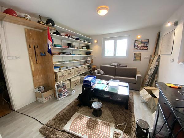 PAU - proche centre ville : Maison Familiale de 260 m² sur un terrain arboré de 610 m²