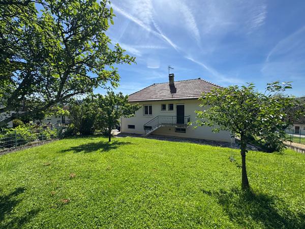 Maison individuelle avec vue dégagée / Quartier des Pendants à Lons-le-Saunier