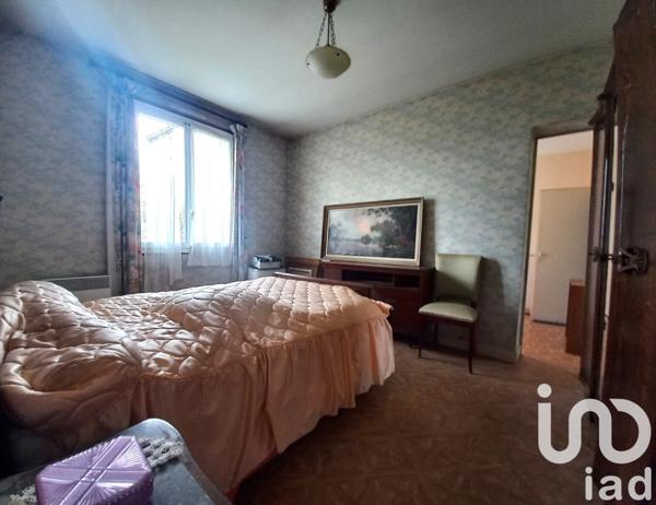 Maison traditionnelle 4 pièces de 93 m² à Castelculier (47240)