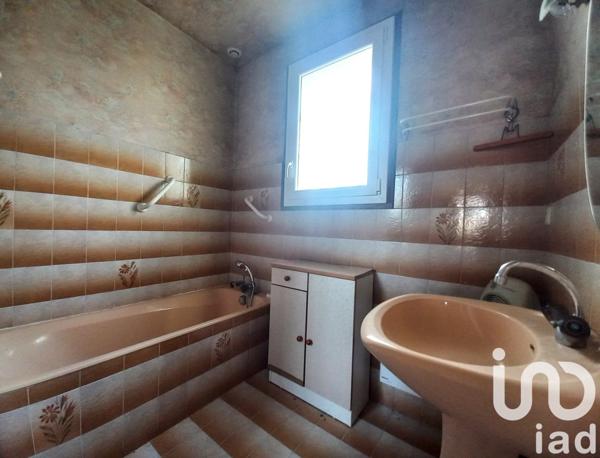 Maison traditionnelle 4 pièces de 93 m² à Castelculier (47240)