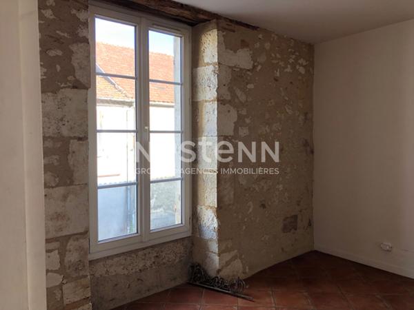 Immeuble de rapport en pierre Vic Fezensac 200m2, 4 appartements T2 loués