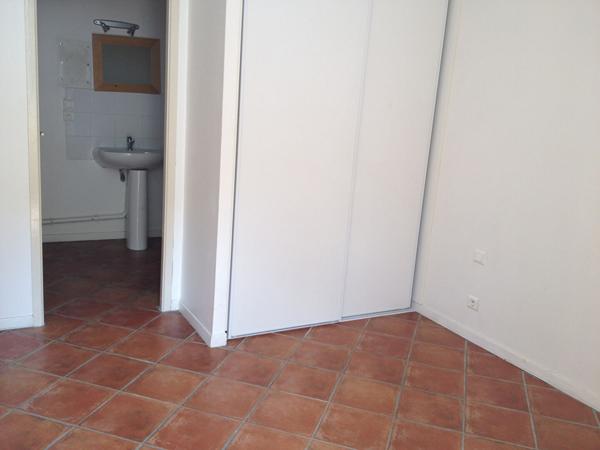 Immeuble de rapport en pierre Vic Fezensac 200m2, 4 appartements T2 loués