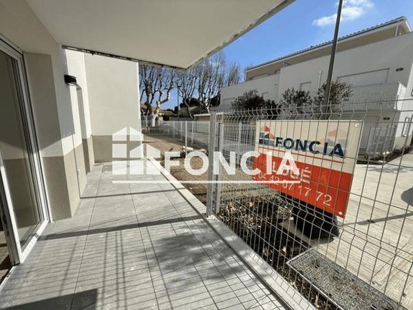 Location Appartement 2 pièces 42.33 m² - ALLEE DU GROS CHENE - AV. DE LA CRAU Entressen 13118