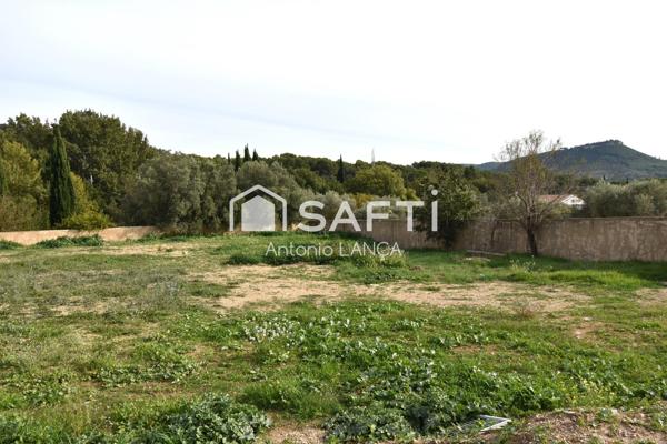 TERRAIN À BÂTIR DE 1200m2 AU CALME