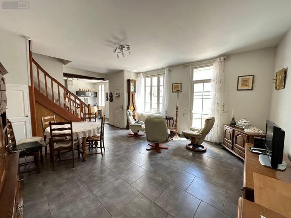 Maison de ville à vendre à Montrichard-Val-de-Cher dans le Loir-et-Cher (41400), ref : 12101/1219   
CENTRE BOURG