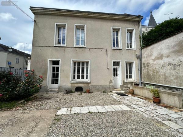 Maison de ville à vendre à Montrichard-Val-de-Cher dans le Loir-et-Cher (41400), ref : 12101/1219   
CENTRE BOURG