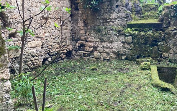 Maison à vendre    6 pièces •  Roquefort