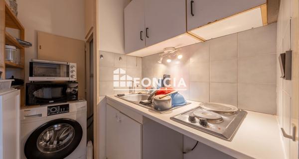 À vendre Studio 33 m² - Bordeaux 33000