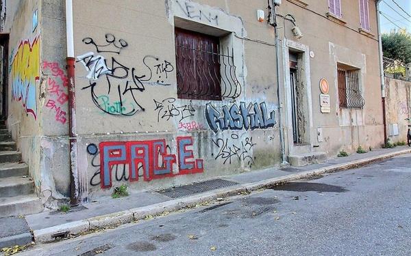 Maison à vendre    7 pièces • 170 m2 Marseille 3