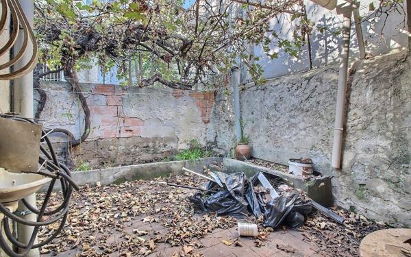 Maison à vendre    7 pièces • 170 m2 Marseille 3