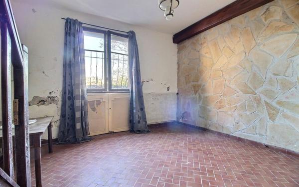 Maison à vendre    7 pièces • 170 m2 Marseille 3