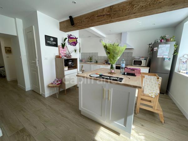 Maison de caractère  entièrement rénovée 3 chambres habitable de plain pied