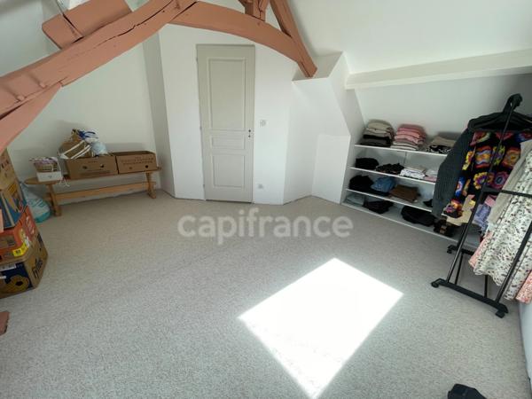 Maison de caractère  entièrement rénovée 3 chambres habitable de plain pied