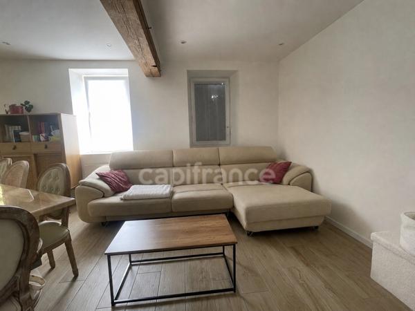 Maison de caractère  entièrement rénovée 3 chambres habitable de plain pied