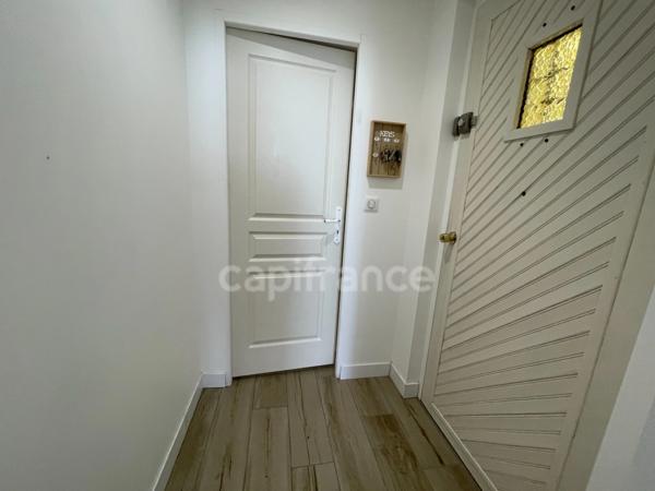 Maison de caractère  entièrement rénovée 3 chambres habitable de plain pied