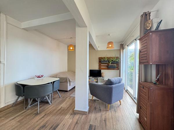 97400 SAINT DENIS A LOUER - Saint-Denis - Appartement T3 meublé rue tourette au centre-ville de Saint-Denis