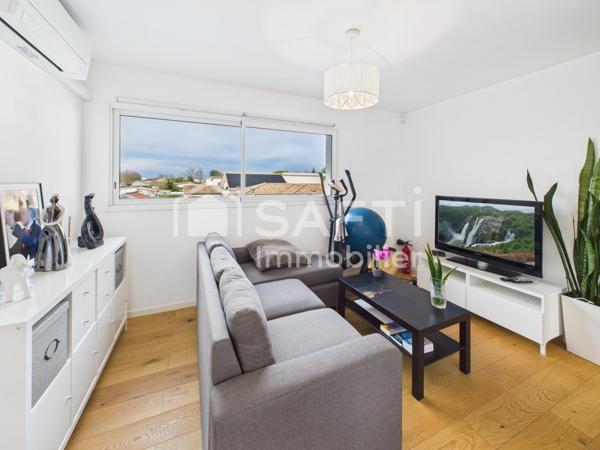 Maison familiale avec piscine à Pessac de 147 m2 -  4 chambres  – Terrain 533 m²