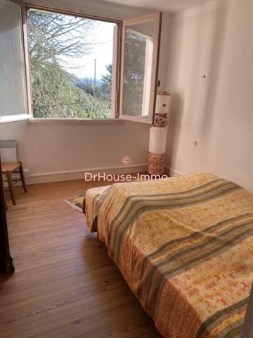 Maison à vendre 10 pièces de 250 m²