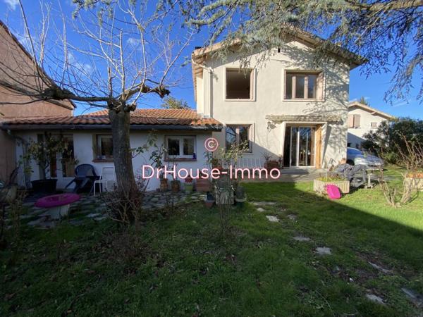 Maison à vendre 10 pièces de 250 m²