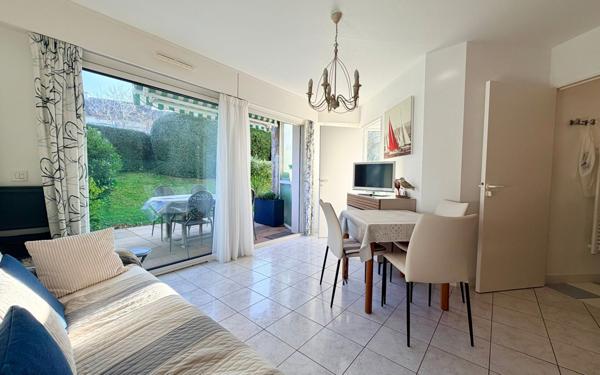 Appartement à vendre    2 pièces • 30 m2 Arzon