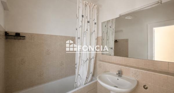 À vendre Appartement 3 pièces 65 m² - Dreux 28100