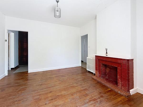 Quartier pavillonnaire - plain pied - Jardin