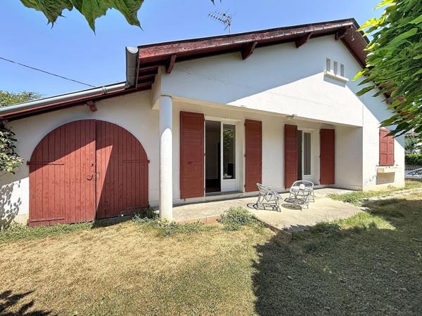 Quartier pavillonnaire - plain pied - Jardin