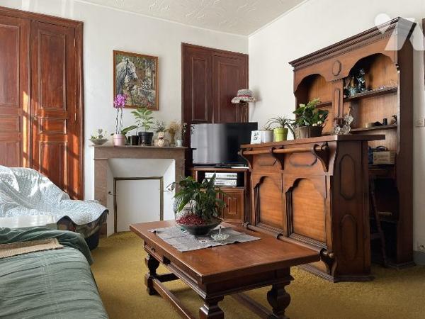 MAISON AVEC GARAGE ET JARDIN PROCHE CENTRE-VILLE