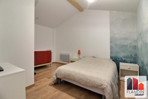 Maison en pierre de caractère 149 m² – Dépendance aménagée – Piscine – Soucieu-en-Jarrest / Thurins