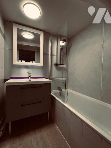 À VENDRE – ROUEN VIEUX MARCHE T2 entièrement rénové, 3ème et dernier étage