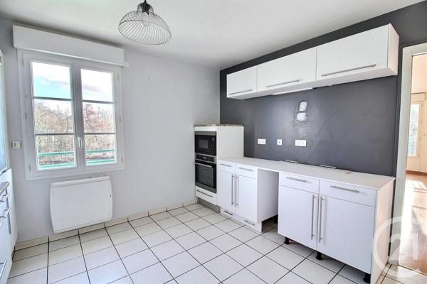 Appartement F4 à vendre  4 pièces - 100,26 m2 CHATEAU THIERRY - 02