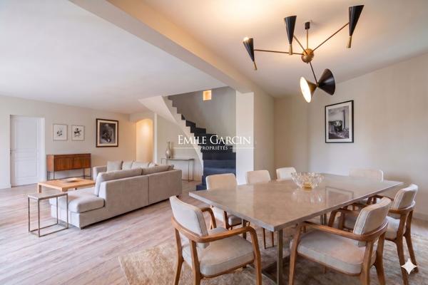 A vendre, maison familiale avec piscine, jardin, studio indépendant et garage à Biarritz