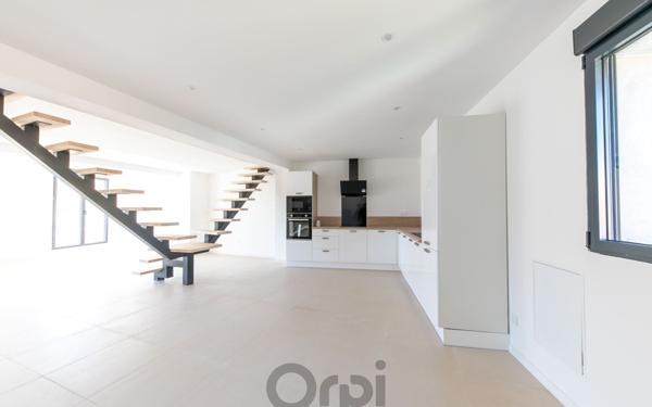 Maison à vendre    5 pièces • 117 m2 Pézilla-la-Rivière