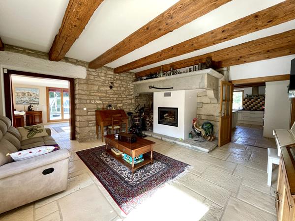 Ancienne Ferme rénovée ? Un havre de paix aux portes de Besançon