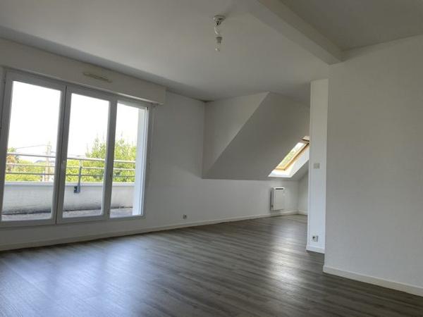 VANNES Appartement T3 dernier étage