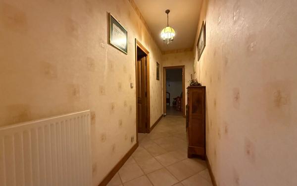 Maison à vendre    6 pièces •  Bruyères-et-Montbérault