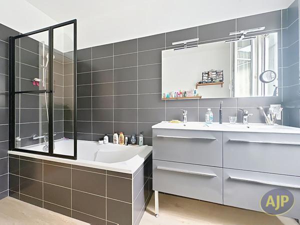Biens de prestige à vendre Nantes : maison 515 000€ - AJP Immobilier Nantes Ouest