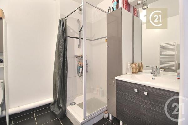 Appartement F3 à vendre  3 pièces - 60,95 m2 LES PAVILLONS SOUS BOIS - 93