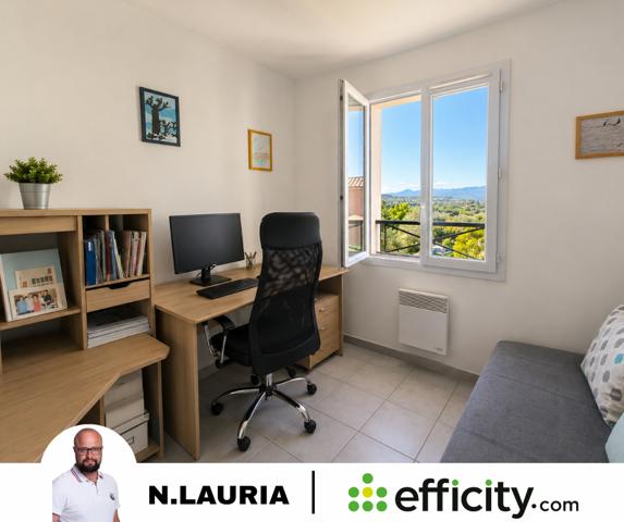 Maison
         6 pièces
        - 134 m² 569 500 € *