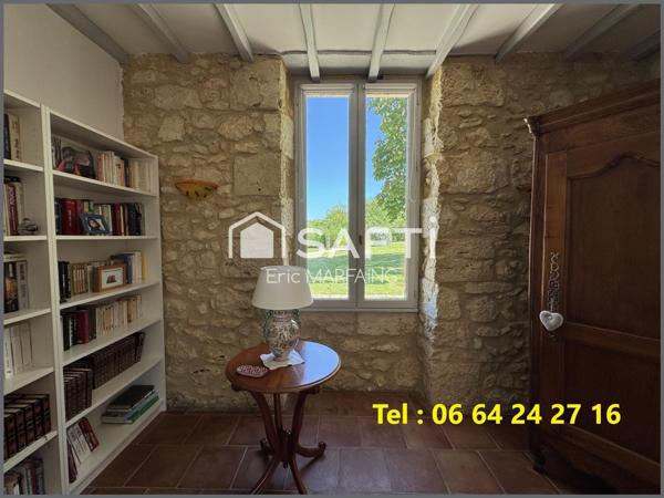 Maison de maître avec gîte et piscine dans grand parc