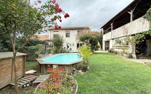 Maison à vendre    4 pièces • 110 m2 Aire-sur-l'Adour