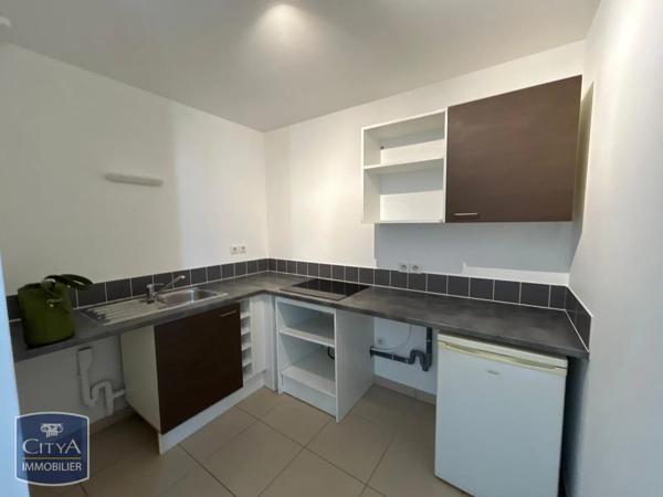 Appartement à louer 2 pièces 58.91m² La Rochelle (17000)