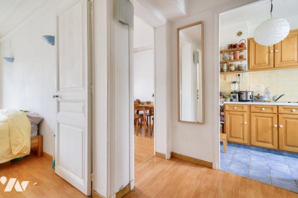 Paris 20, Gambetta : appartement 2 pièces 33.60 m2 + parking