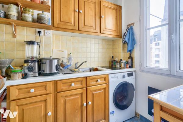 Paris 20, Gambetta : appartement 2 pièces 33.60 m2 + parking