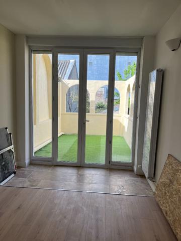 A LOUER MAISON PROCHE GARE ET CENTRE VILLE DE ST QUENTIN 02100.