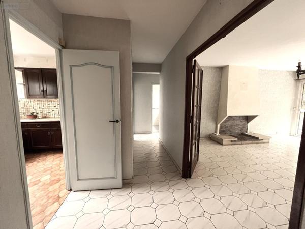 Appartement ancien à vendre à Bordeaux en Gironde (33000), ref : VNI APPARTEMENT BDX LUZE-VI